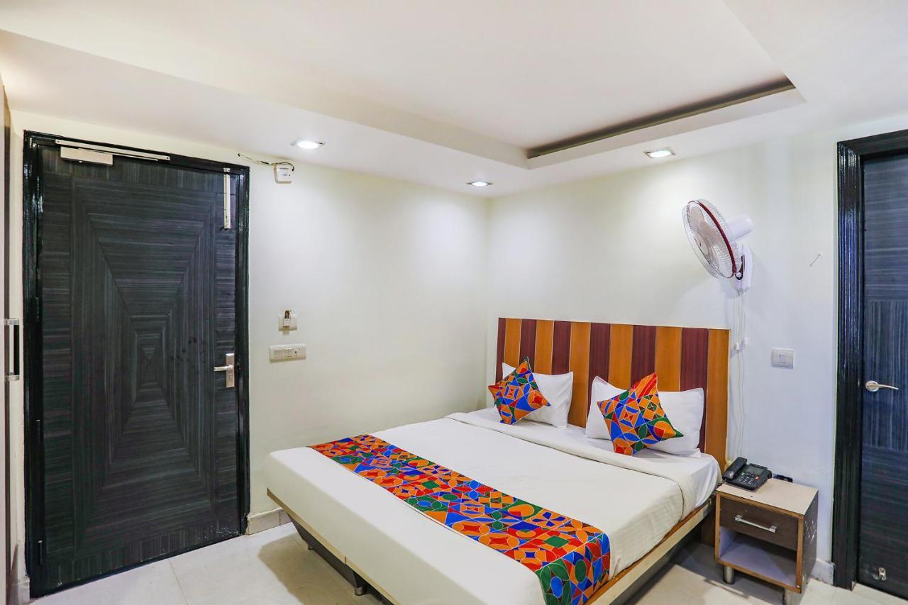 Fabhotel Trio Continental Patel Nagar Νέο Δελχί Εξωτερικό φωτογραφία