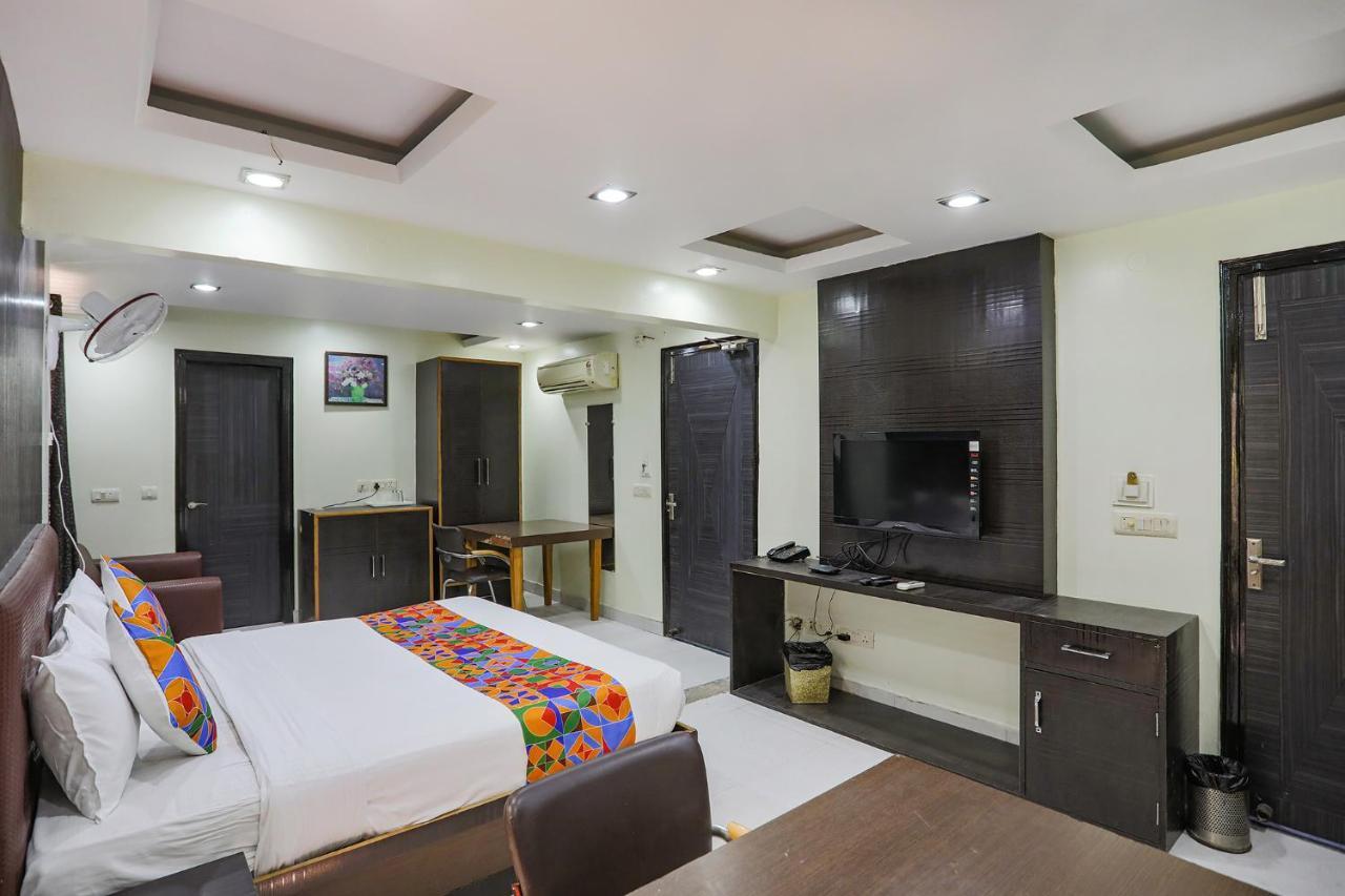 Fabhotel Trio Continental Patel Nagar Νέο Δελχί Εξωτερικό φωτογραφία
